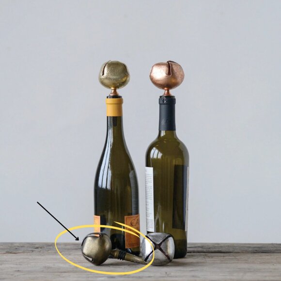 Bell Shaped Pewter Wine Bottle Stopper - Picture 2 of 2